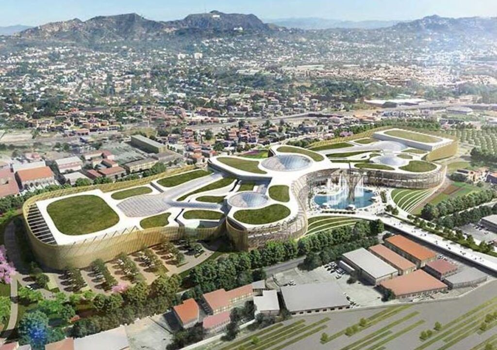 Maximall Pompeii Shopping Center
