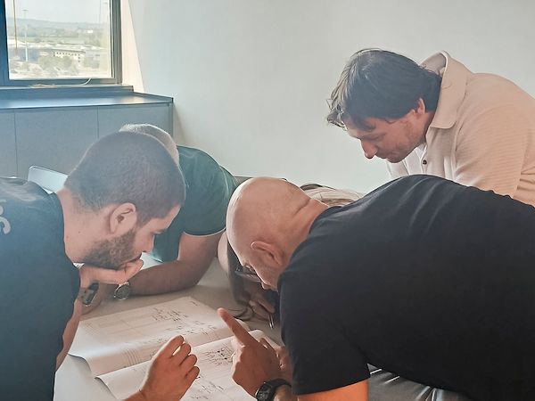 La competenza non è mai un traguardo, ma un metodo di lavoro.