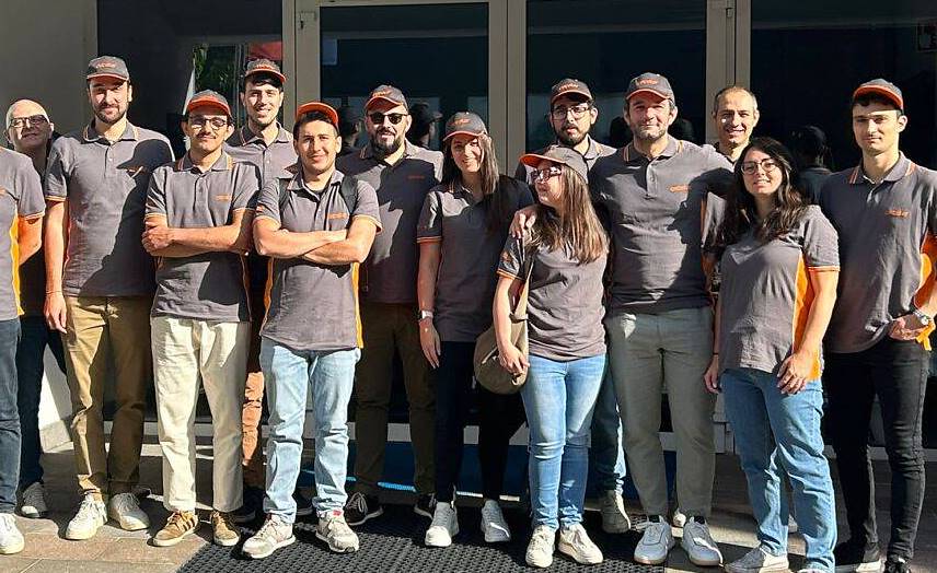 Training and Team-building in Dabster