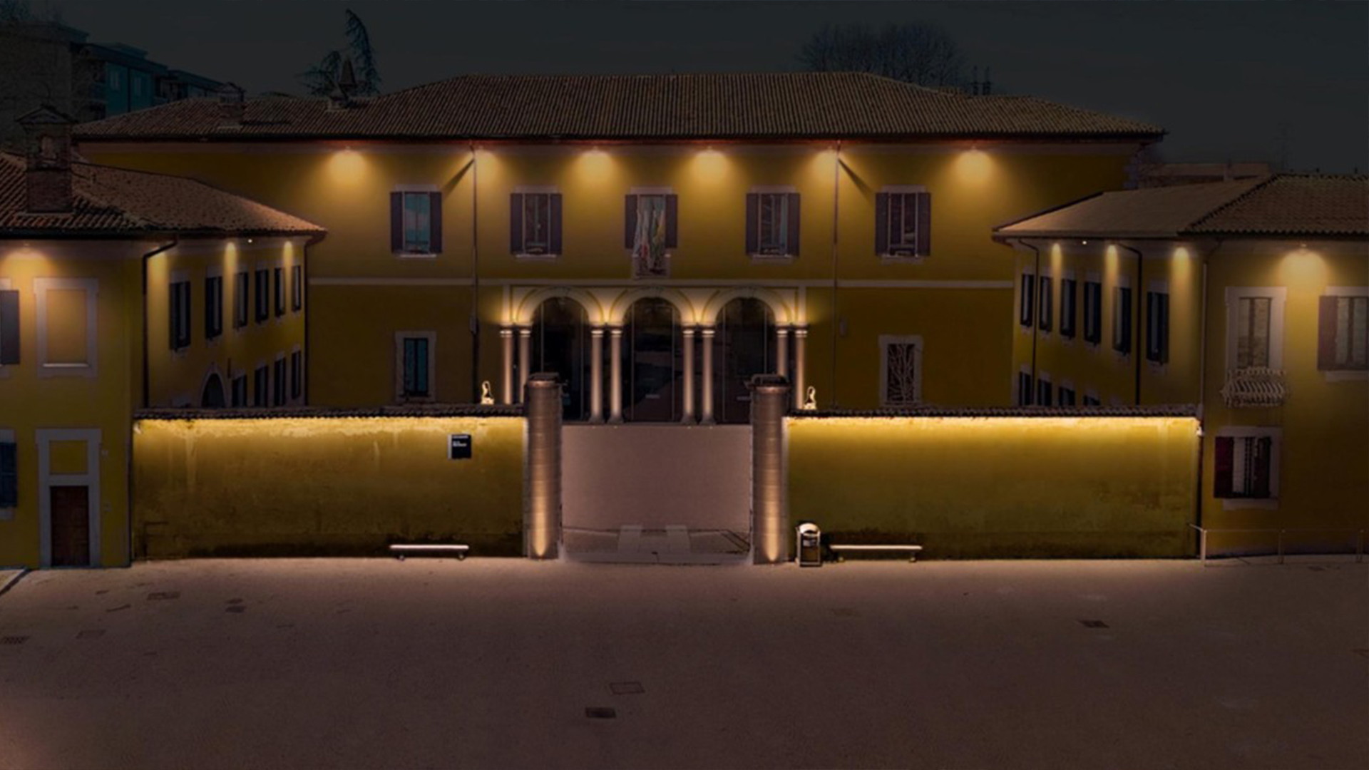 Illuminazione Architetturale di una Villa Storica: L'Arte di Esaltare il Patrimonio