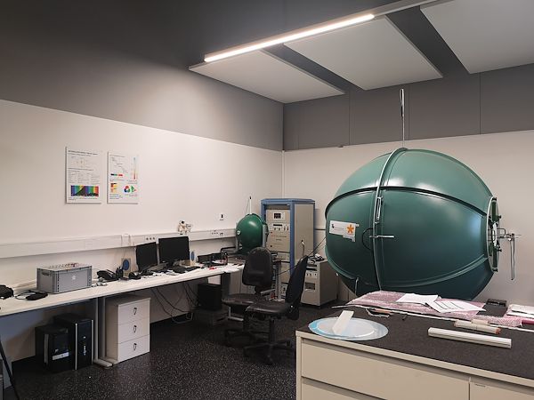 Innovation and technology: Dabster visits the Intra Lighting factory