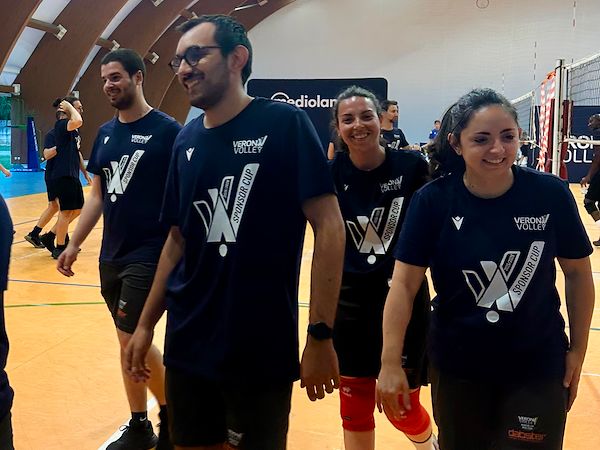 Insieme, dentro e fuori dal campo: Dabster alla Sponsor Cup di Verona Volley.